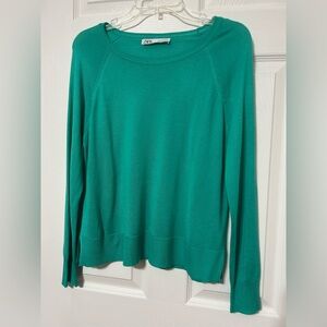 ZARA Women’s Green Pullover Sweater Lightweight Thin Knit Size S
